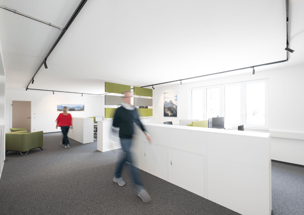 led-buerobeleuchtung-gewerbe-arbeitsplatz-ledoptix
